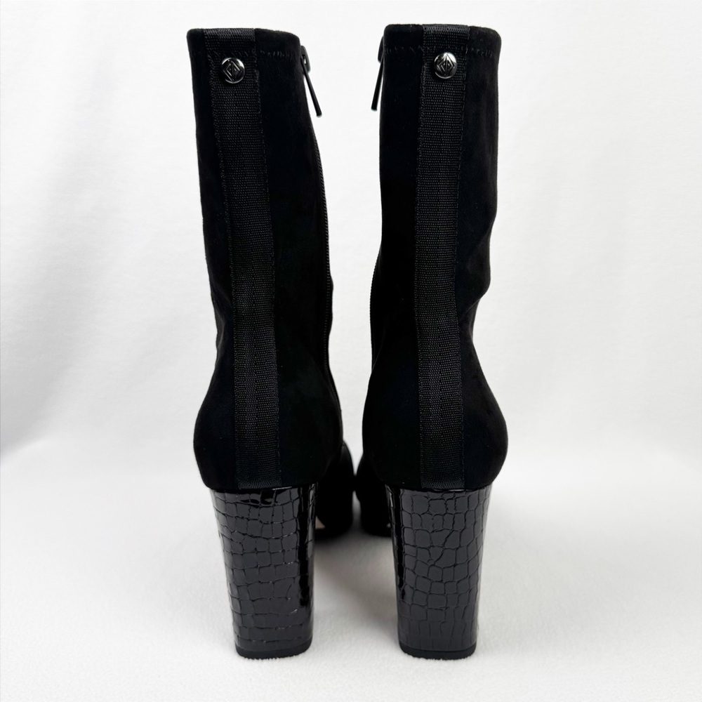 Donald Pliner Booties - Picture 5 of 7